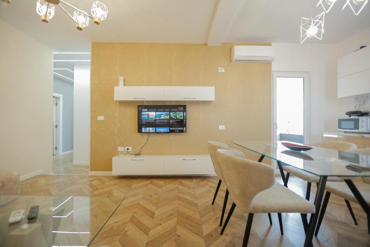 Miku Apartments-Luxury City View At Wilson Square Tiranë Eksteriør bilde