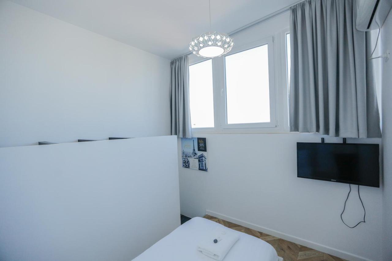 Miku Apartments-Luxury City View At Wilson Square Tiranë Eksteriør bilde
